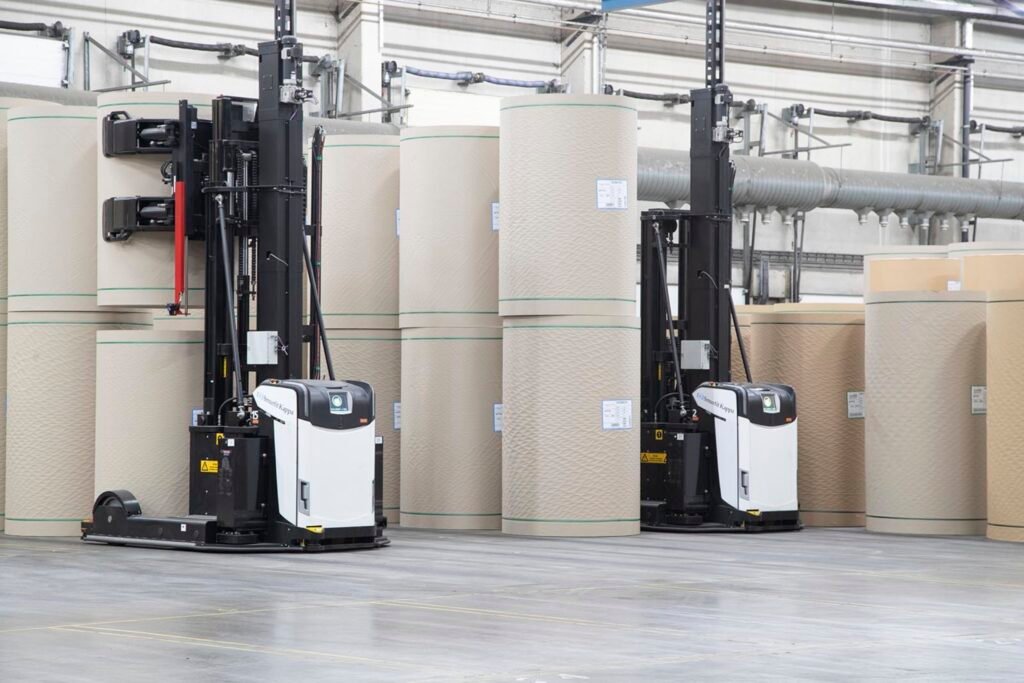rocla-agv-solution-for-paper-industry@2x