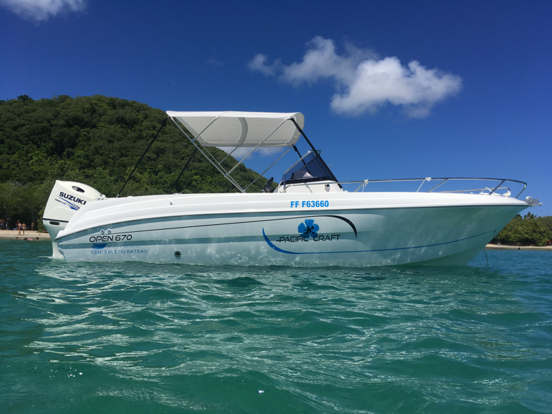 LOCATION-BATEAU-MOTEUR-MARTINIQUE-1